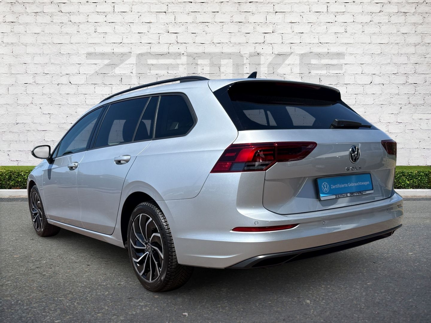 Volkswagen Golf Variant VIII 1.0 TSI Life 1,99% Digitales foto 4