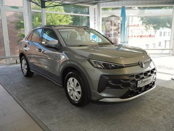 Volkswagen T-Roc - 8
