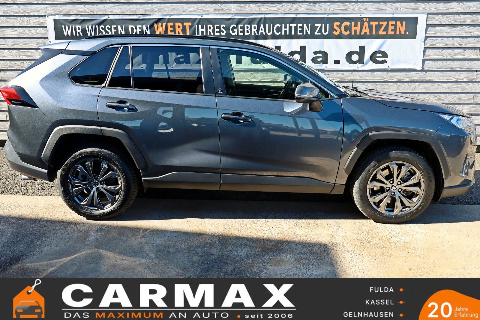 Fahrzeugabbildung Toyota RAV4 Hybrid Team Deutschland LED,Apple CarPlay