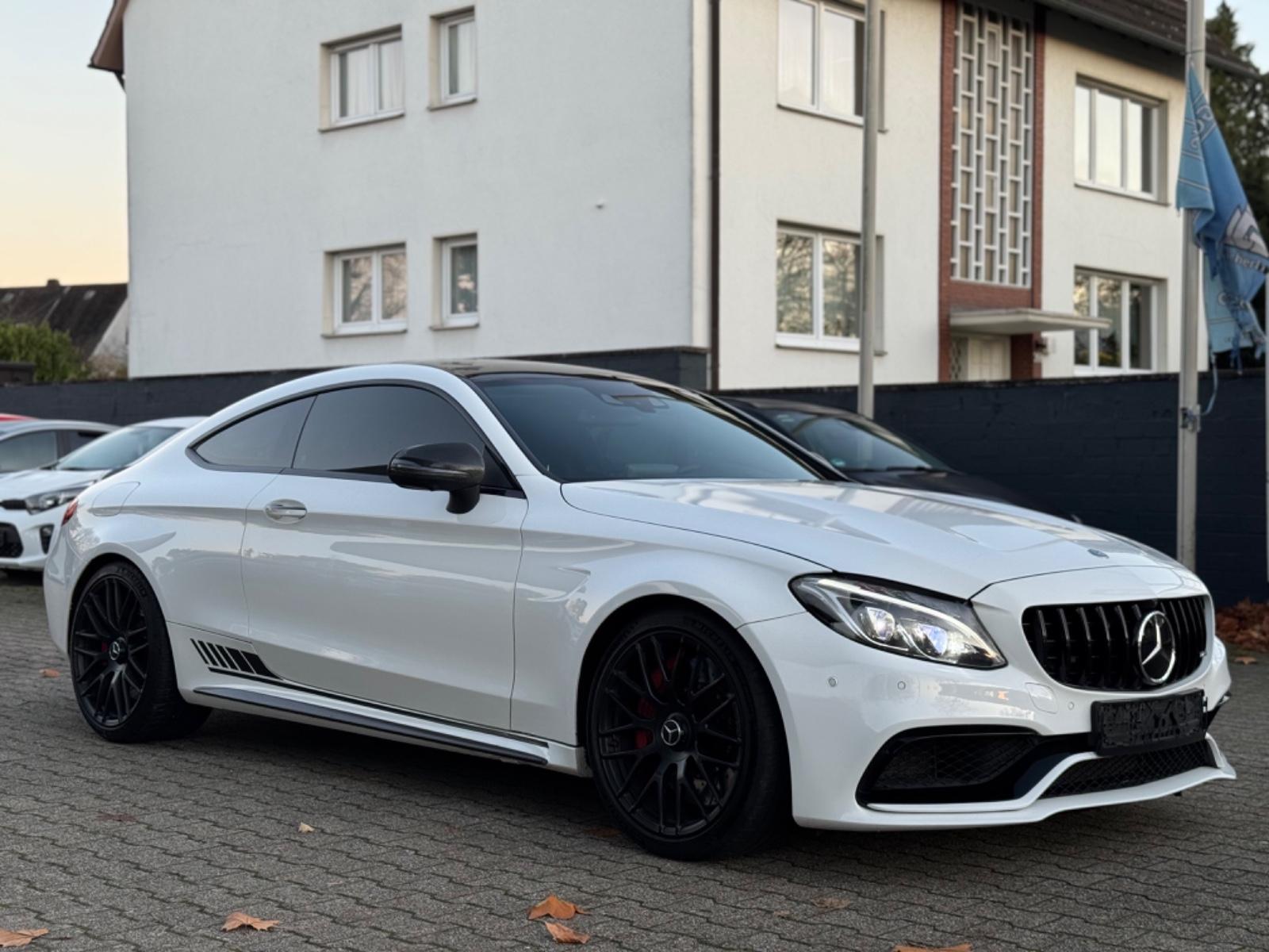 Mercedes-Benz C63s AMG/PANO/DISTRONI/MEMORY/BURMESTER/SHZ/VOLL