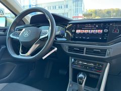 Fahrzeugabbildung Volkswagen Taigo 1.0 TSI DSG Life IQ.DRIVE CLIMATRONIC APP