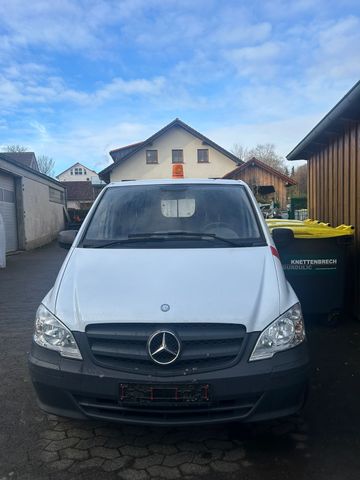 Mercedes-Benz Vito Kasten 4x4 113 CDI lang