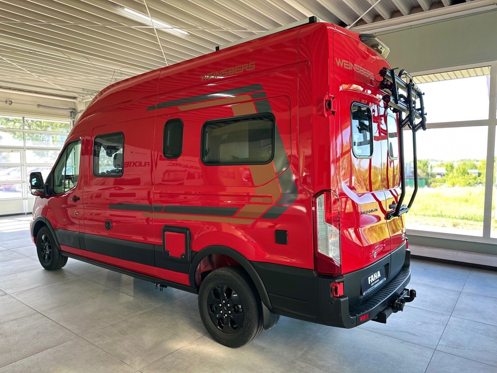 Fahrzeugabbildung Weinsberg CaraBus Ford 600 MQ Automatik AHK Lithium Solar