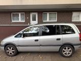 Opel Zafira 1.8 16V Elegance Elegance - gebrauchte Opel Zafira aus dem Jahr 2001