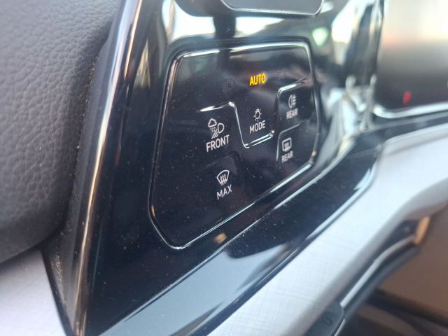 Golf VIII (8) Variant Life 1.5 eTSI Bluetooth