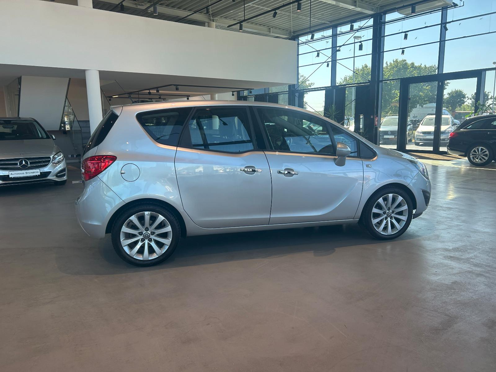 Opel Meriva B Innovation SITZHEIZUNG+TEMPOAT+PDC
