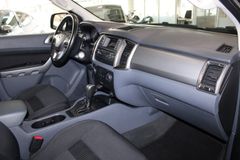 Fahrzeugabbildung Ford RANGER 2.2 TDCi 4x4 XLT DoKa Automatik + AHK