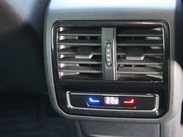 Volkswagen Passat Variant 2.0 TDI 4 Motion Business Niveaur