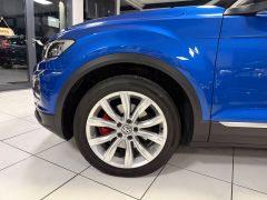 VW T-Roc 2.0 Sport 4M 1.Hand ACC PANO LED CAM DSG