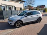 Volkswagen Tiguan 1.5 TSI DSG Join | Navi, ACC, Panorama