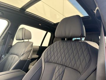 BMW X7 - 9