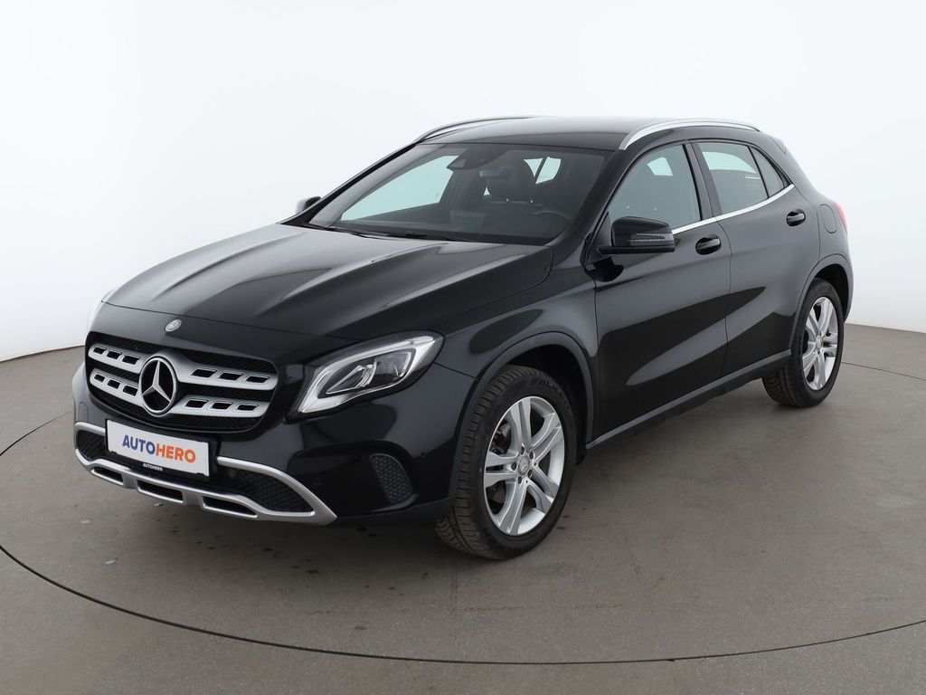 Image of Mercedes-Benz GLA 200