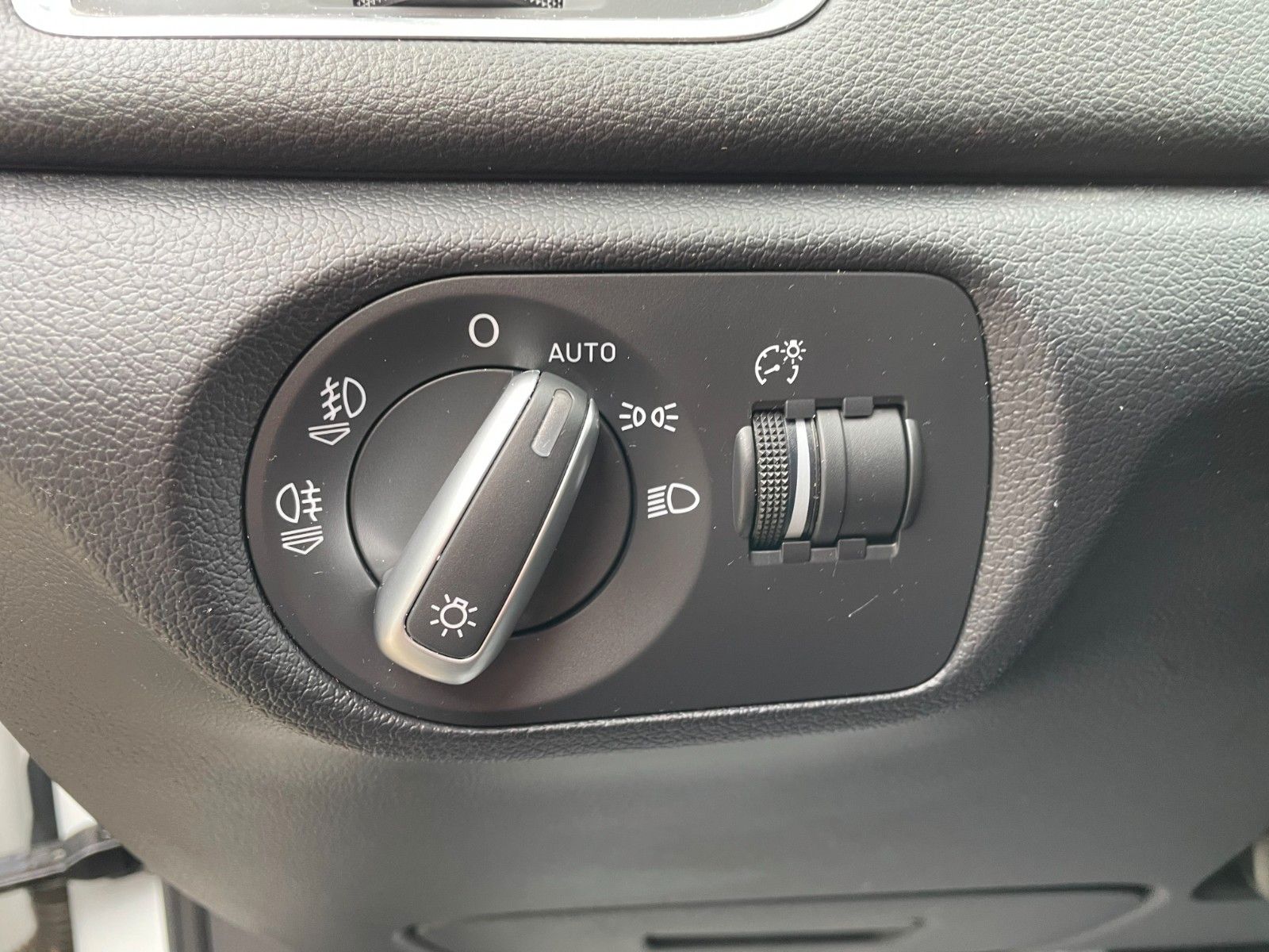 Fahrzeugabbildung Audi Q3 2.0 TDI quattro