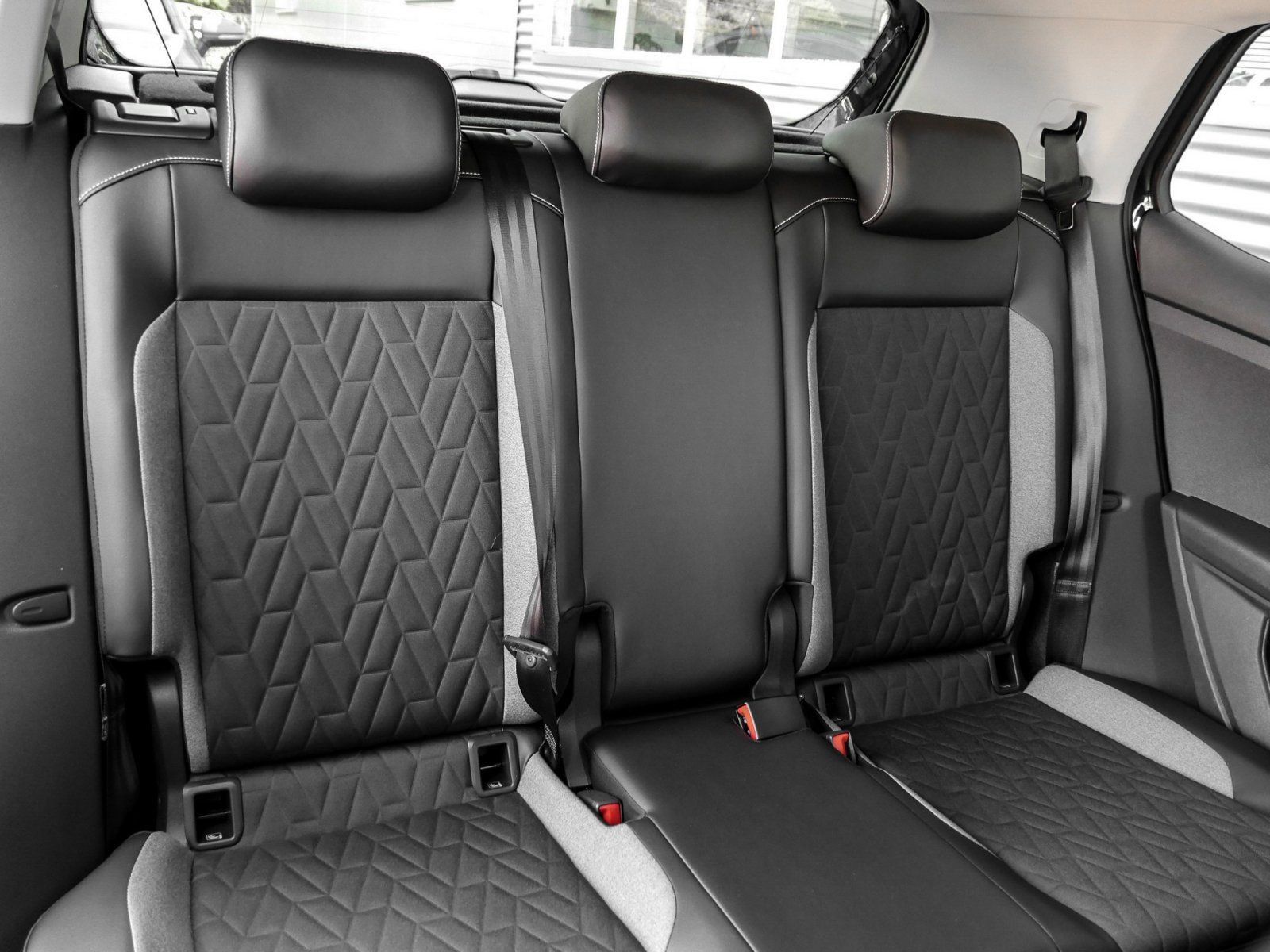 Volkswagen T-Cross - Bild 4