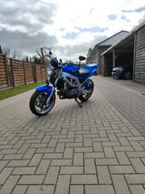 Suzuki SV 650 Kante - TÜV NEU, Komplett durchgeschraubt - Offers
