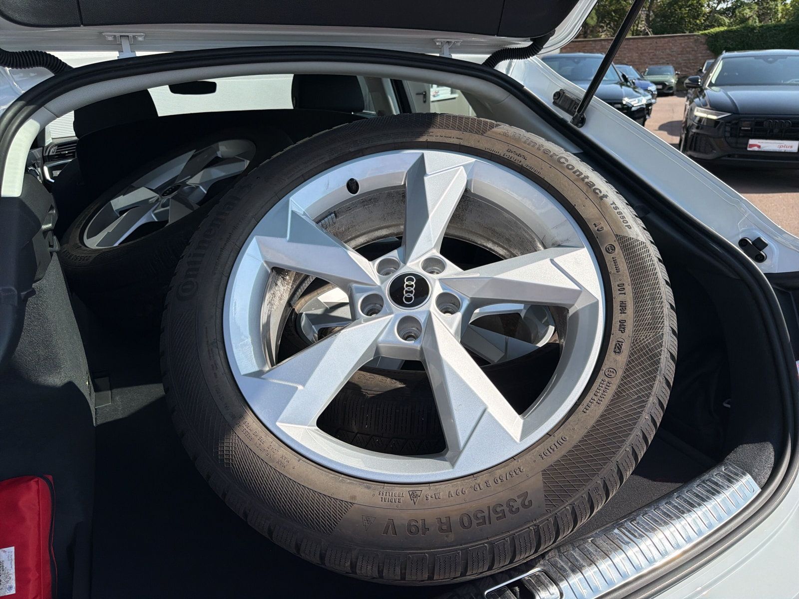Audi Q3 Sportback 35 TDI qu S line AHK STANDHZG PANO  foto 8
