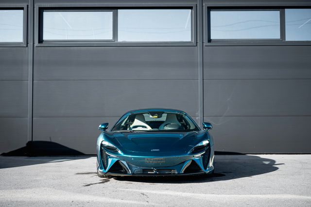 McLaren 3.0 V6