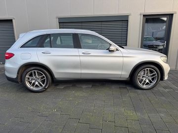 Bild 3 Mercedes-Benz GLC 250 d AMG Line 4Matic