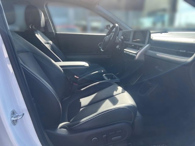 Fahrzeugabbildung Hyundai IONIQ 5 Uniq Elektro 4WD HUD El. Fondsitzverst.
