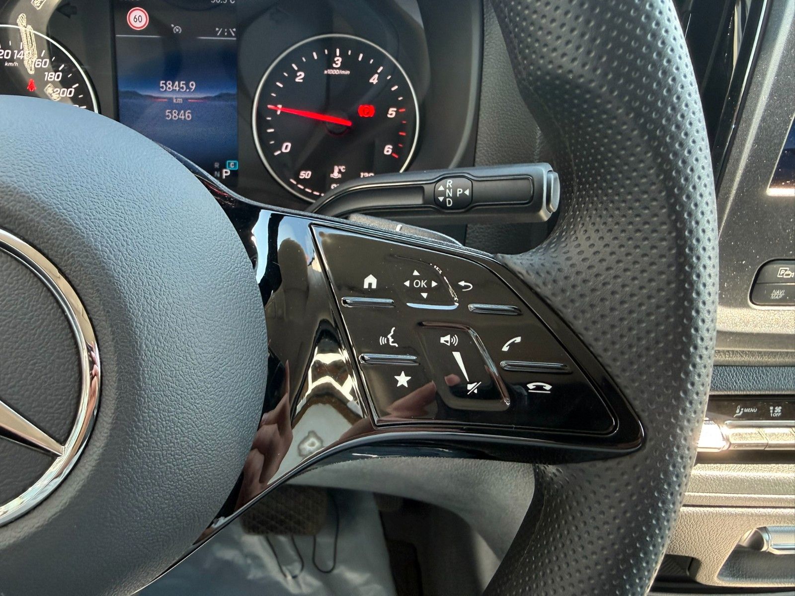 Fahrzeugabbildung Mercedes-Benz Vito 116 CDI Extral Klima Kamera SHZ