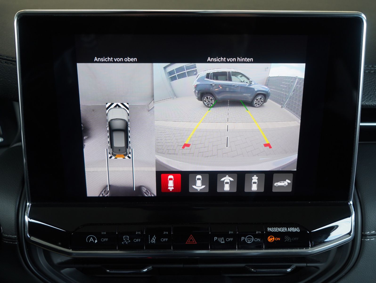 Fahrzeugabbildung Jeep Compass 1.3 MultiAir 80th Anniversary FWD