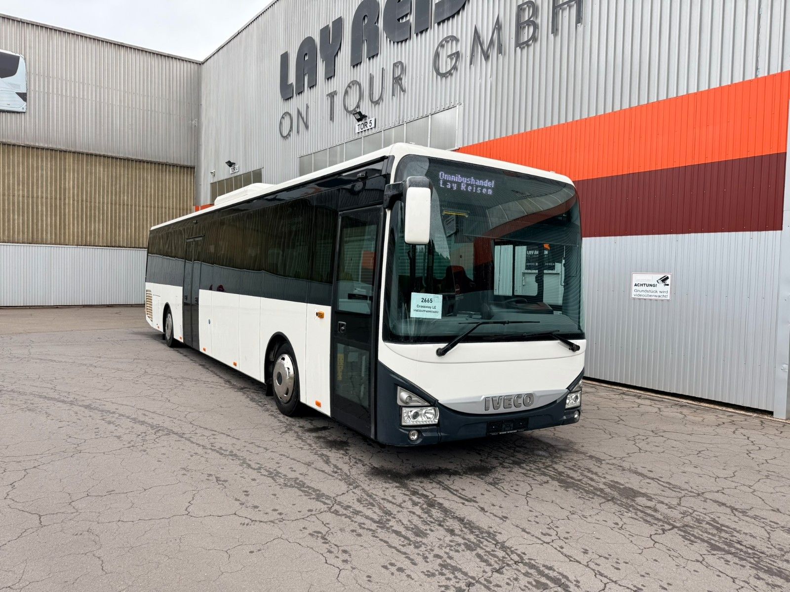 IVECO  2019 - Image 0 of 24