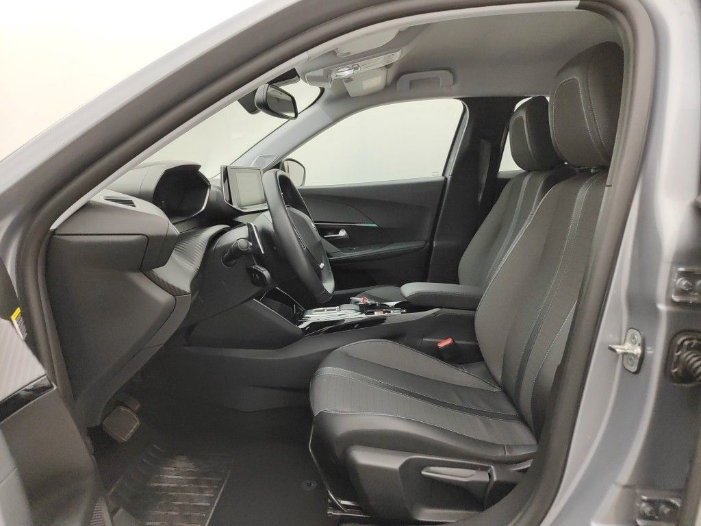 Fahrzeugabbildung Peugeot 2008 Allure 1.2T LED/NAVI/PDC/R´CAM/ALU