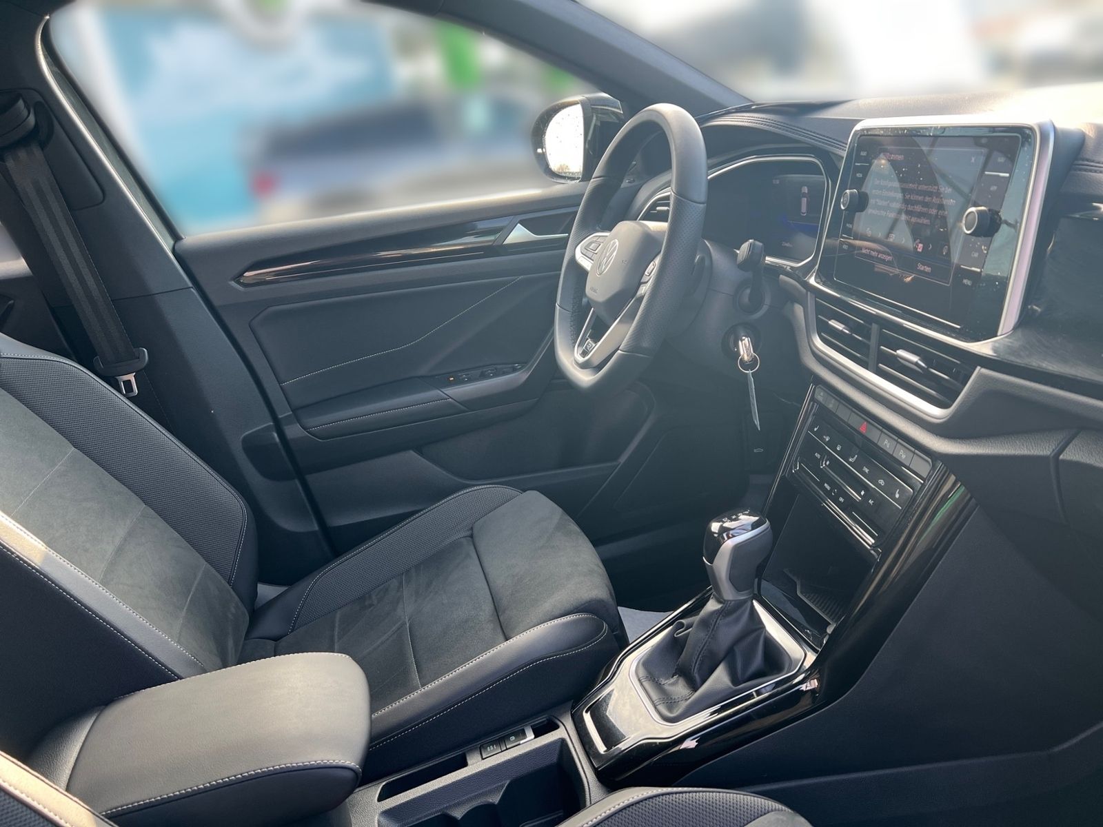 Volkswagen T-Roc - Bild 8