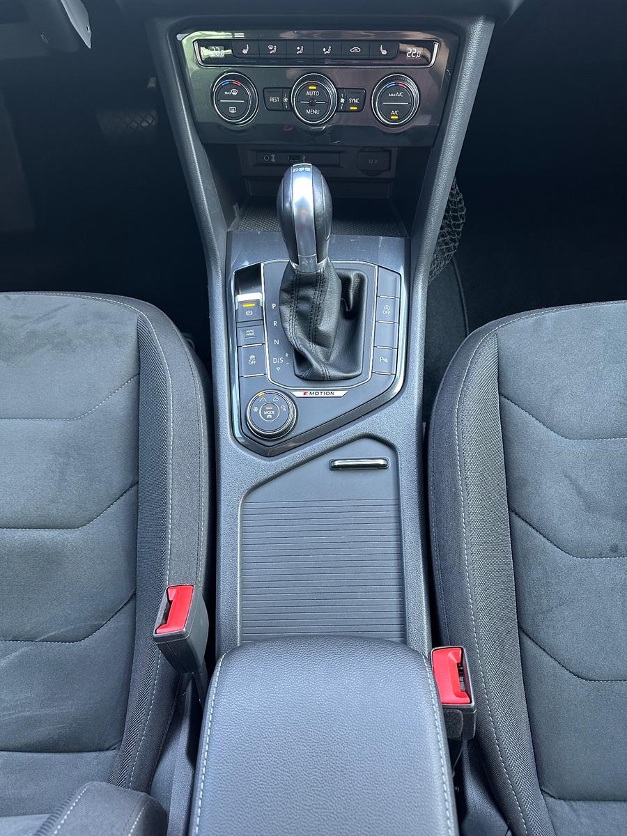 Volkswagen Tiguan 1.4 TSI DSG 4M NAV+LED+SHZ+HUD+ACC+AHK