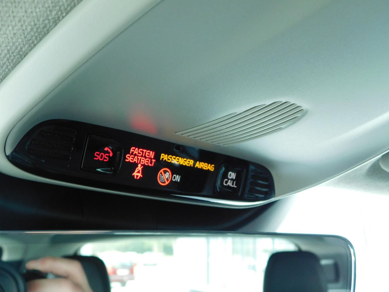 Fahrzeugabbildung Volvo XC40 T4 Automatik Momentum Pro 'Rückfahrkamera'