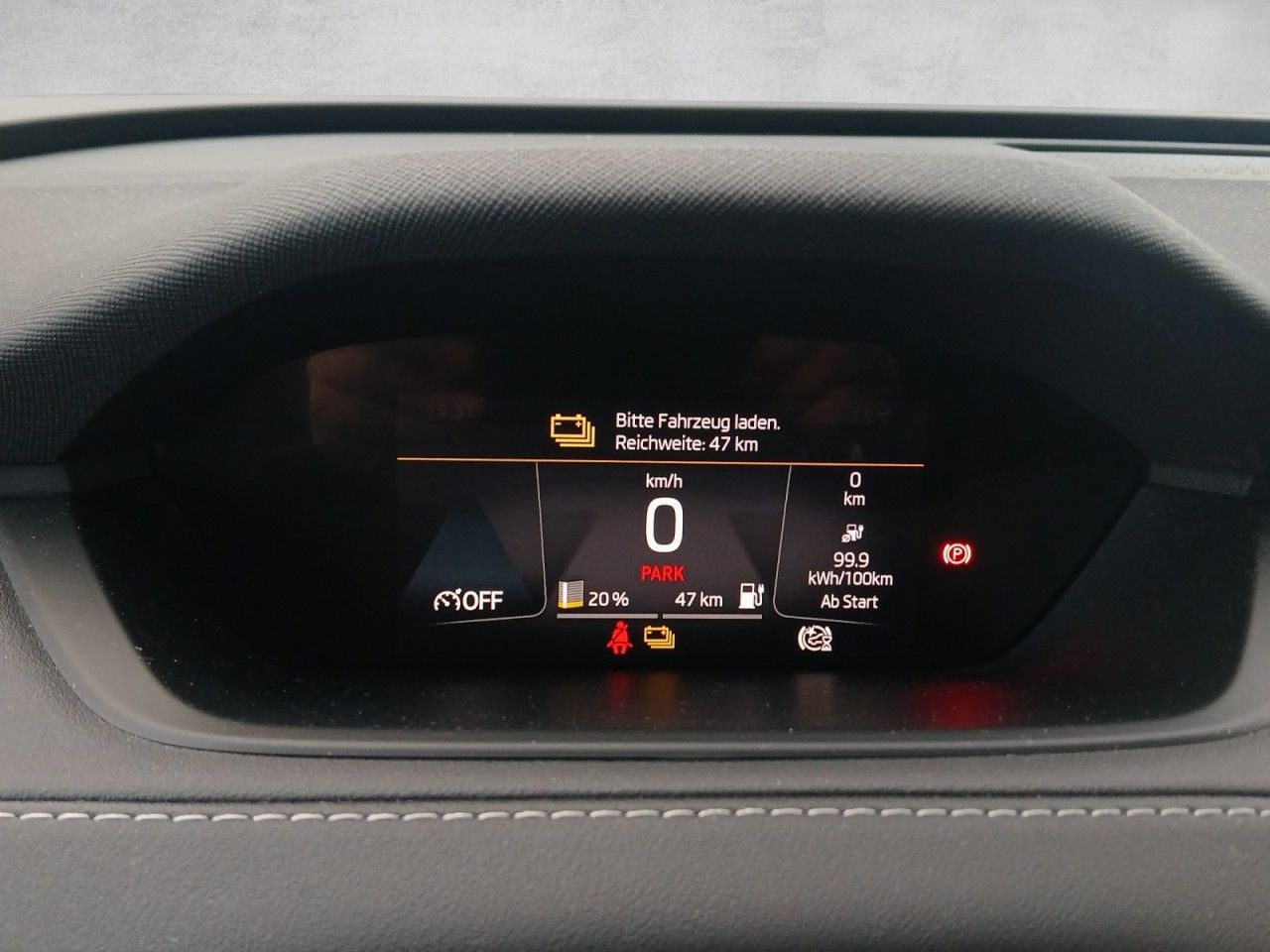 Fahrzeugabbildung SKODA Enyaq 80 Sportline AHK Kamera DCC