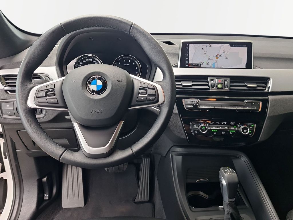 BMW X1 xDrive25e Advantage DAB LED Navi Tempomat Shz