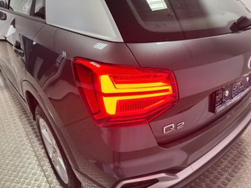 Audi Q2 35 TFSI S line Panodach Kamera elek. Heckkl.