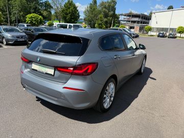 BMW 118 i AdvantageSport+LED+Pano+Navi+VirtCock+SHZ