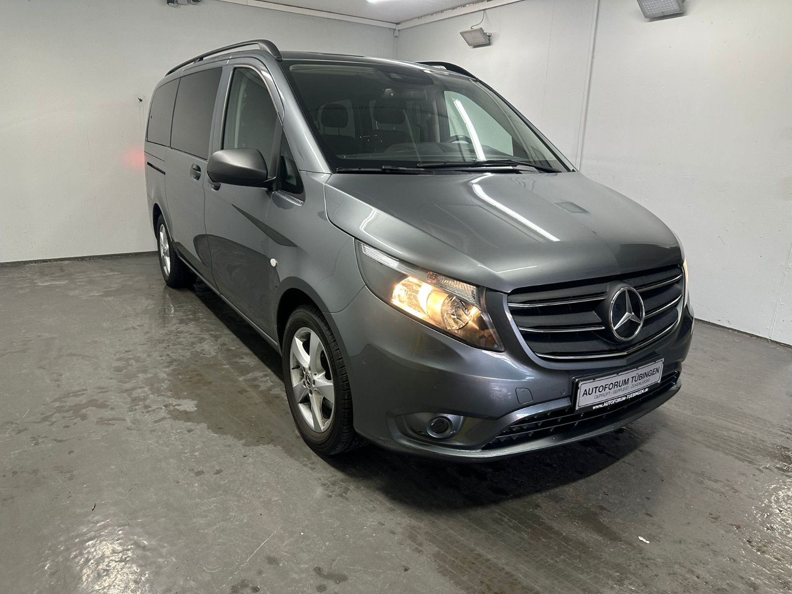 Fahrzeugabbildung Mercedes-Benz Vito  114 4MATIC Tourer Pro Lang*EDITION*AHK*