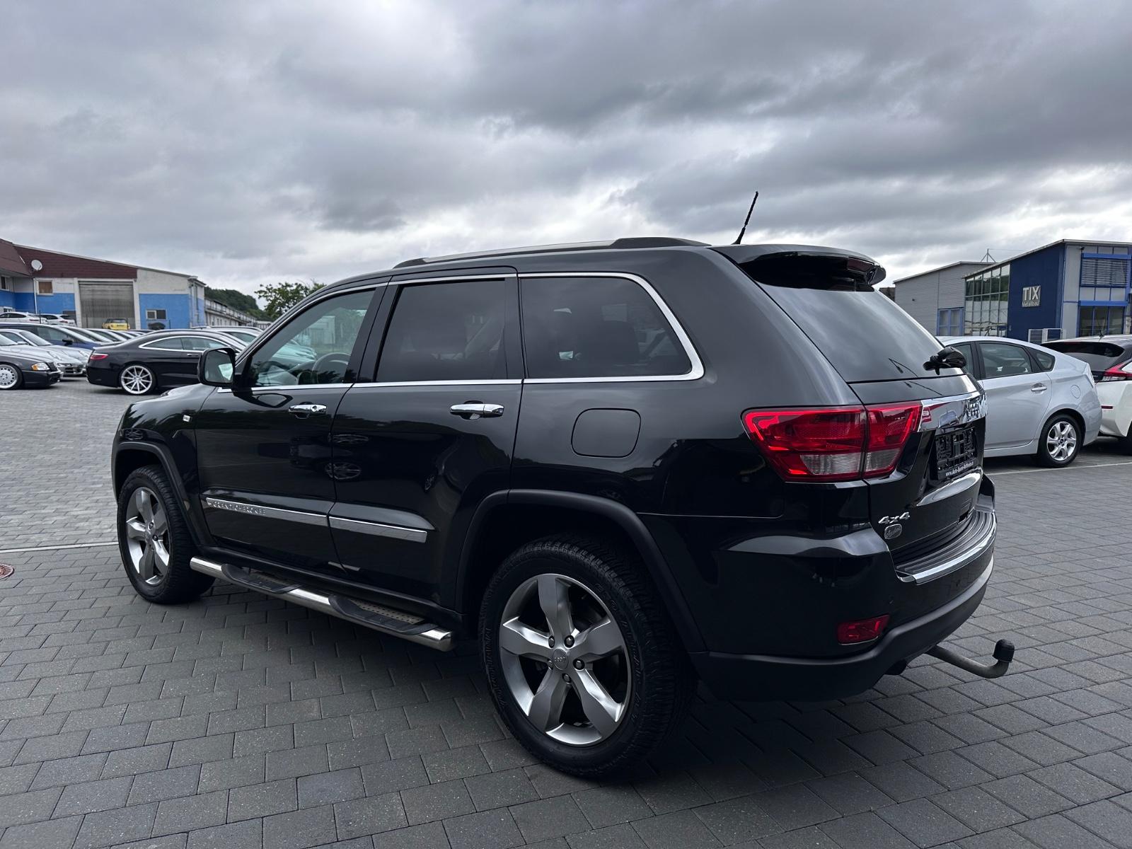 Jeep Grand Cherokee 3.0 CRD Overland | 241 ch | BVA | Cuir | GPS | Suspension pneumatique | Sièges chauffants | Attelage