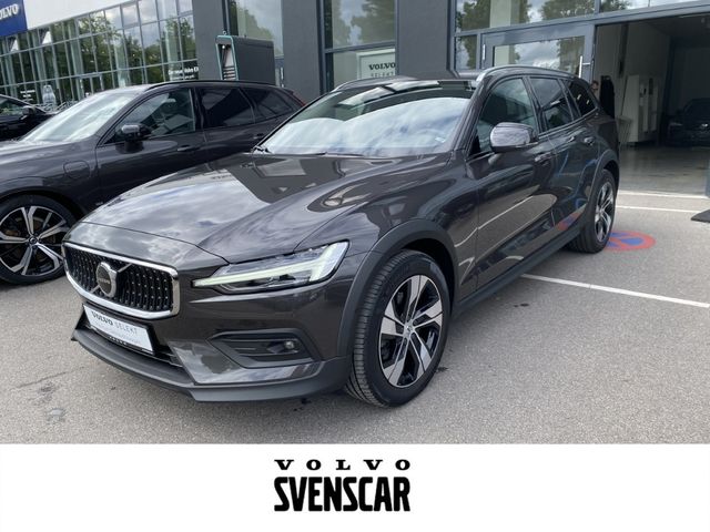 Volvo V60 Cross Country Cross Country Plus AWD B4 Dies