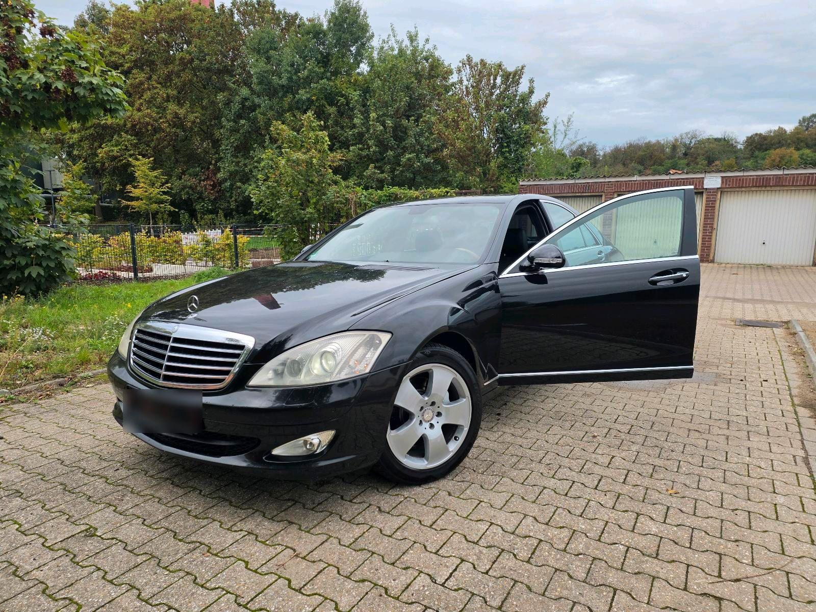 Mercedes-Benz S 320