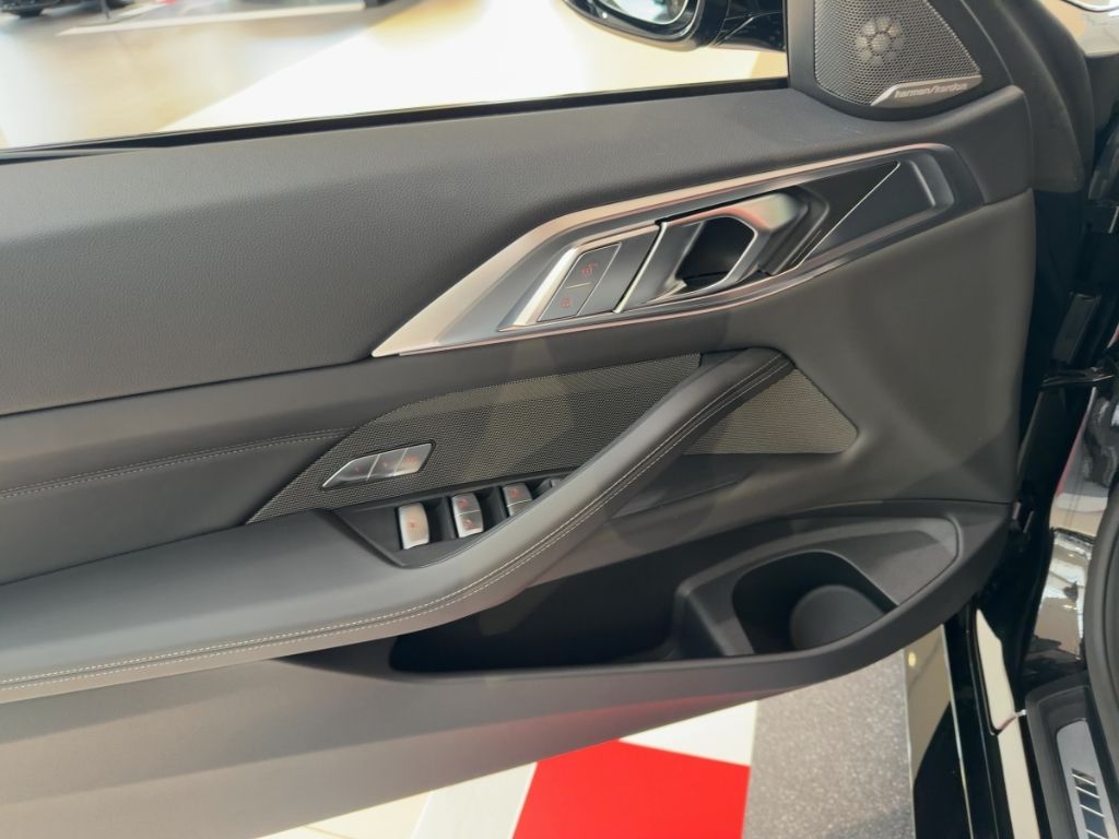 BMW M4 - Bild 12