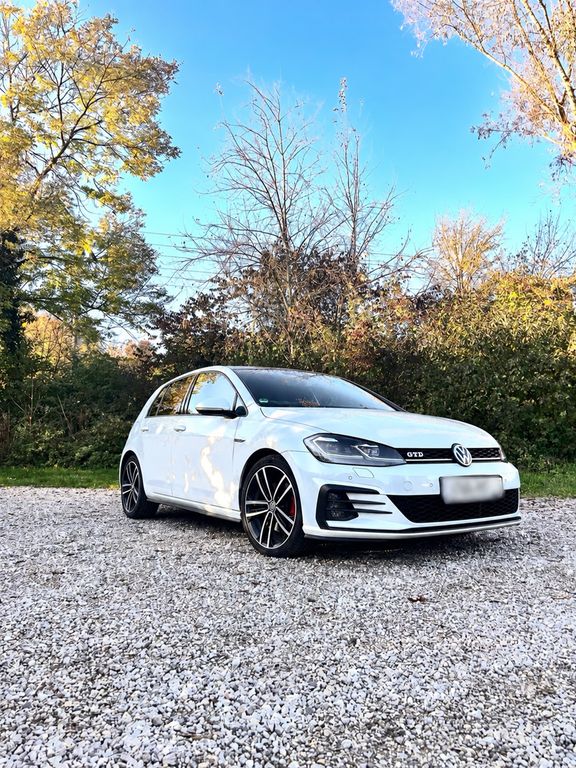 Image of Volkswagen Golf