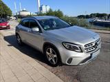 Mercedes-Benz GLA 180 Urban  - Mercedes-Benz GLA 180 in Hamburg