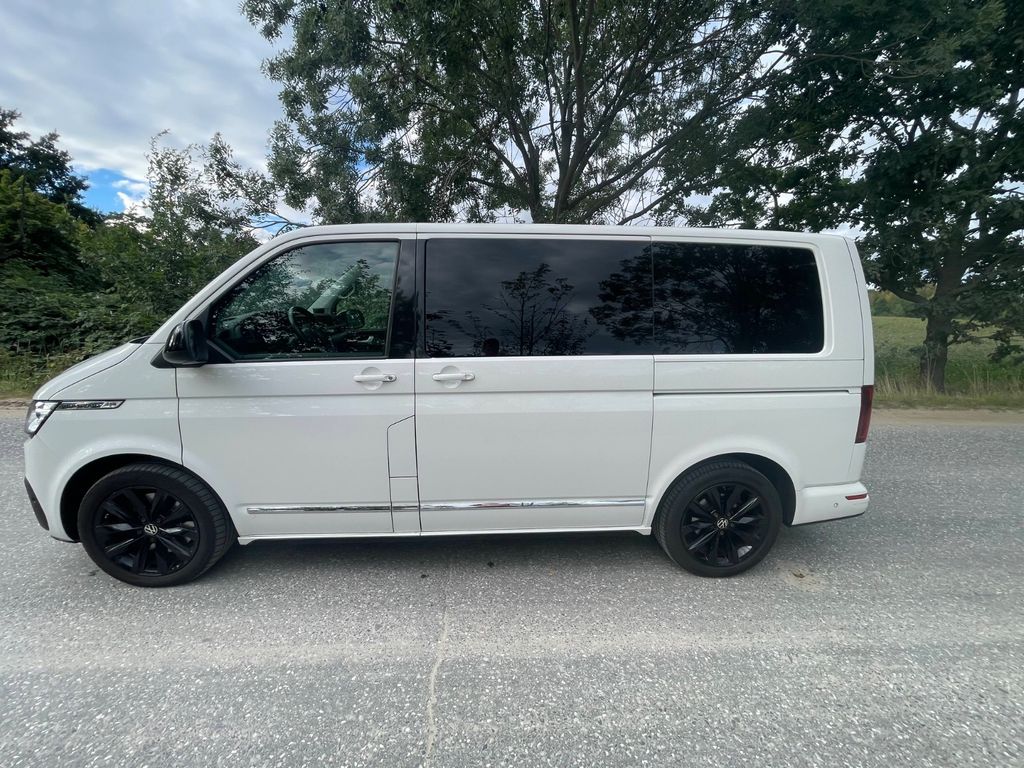 Image of Volkswagen T6 Multivan
