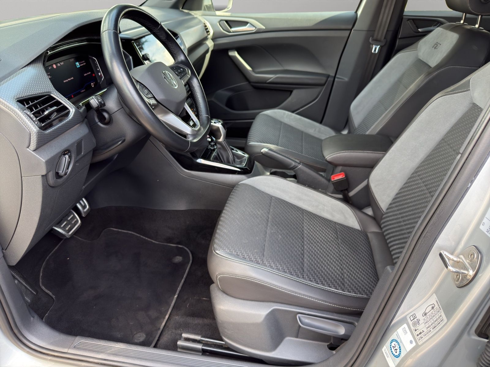 Volkswagen T-Cross - Bild 9