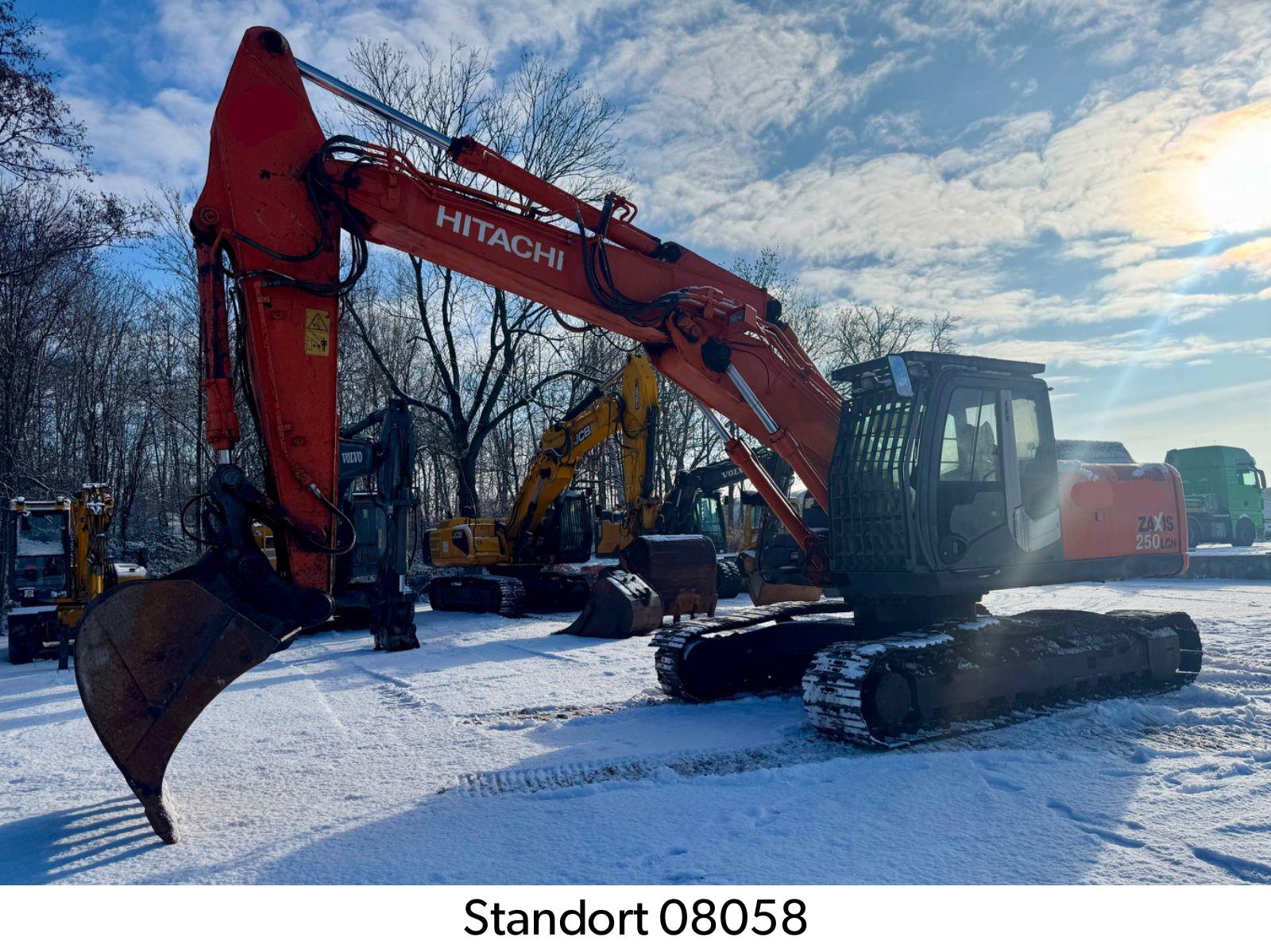 Hitachi ZX 250LCN-3 / OilQuick