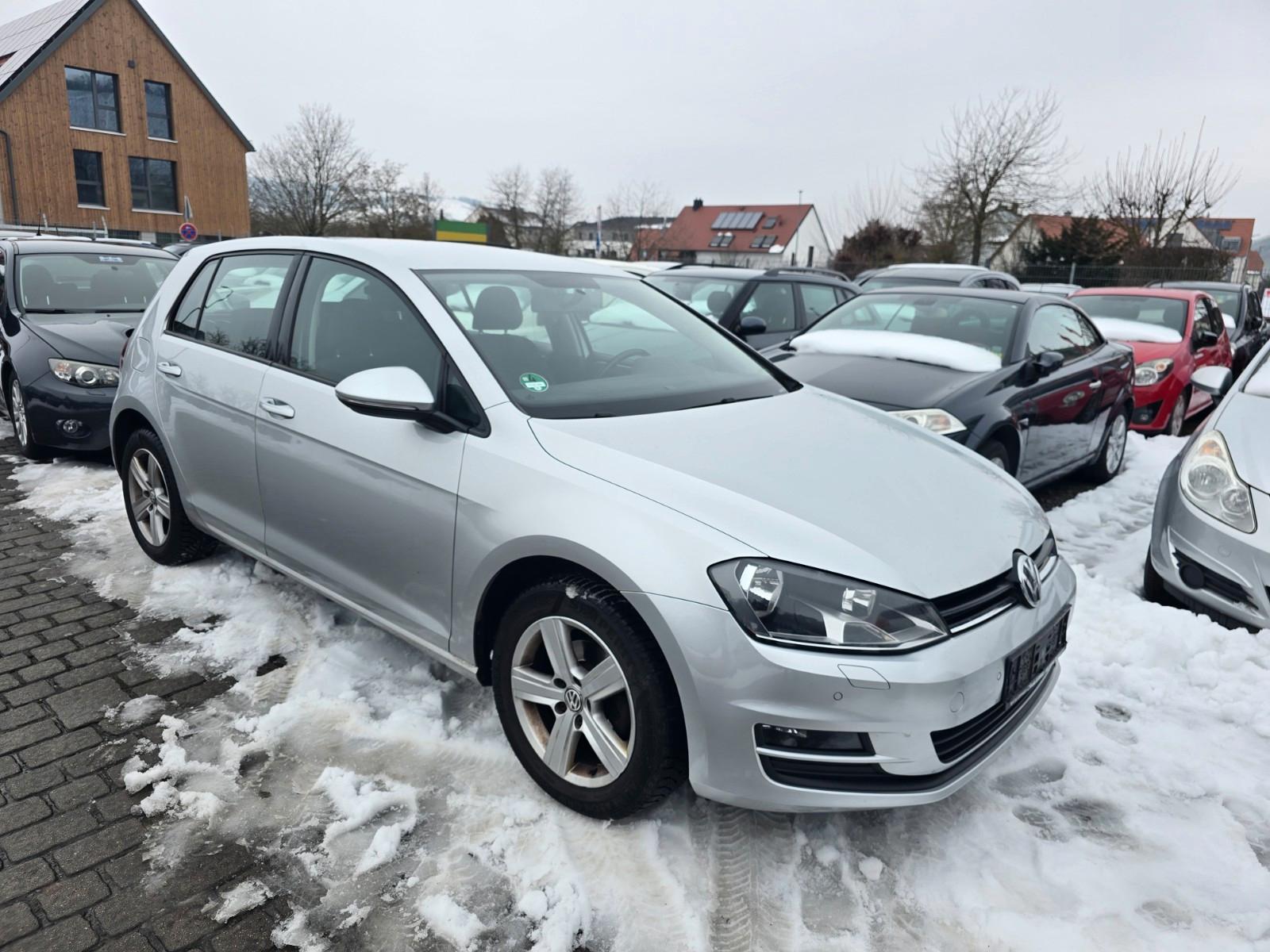 Volkswagen Golf VII 1.2 Klima Tüv Navi Tempom Sihzg PDC