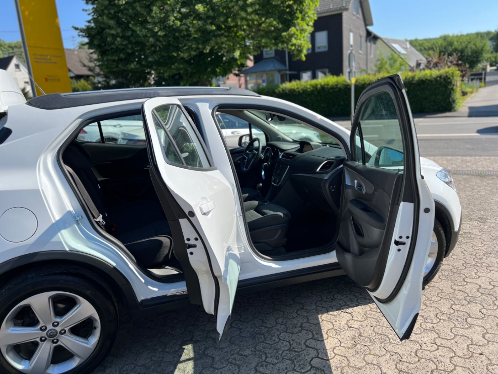 Fahrzeugabbildung Opel Mokka Edition ecoFlex