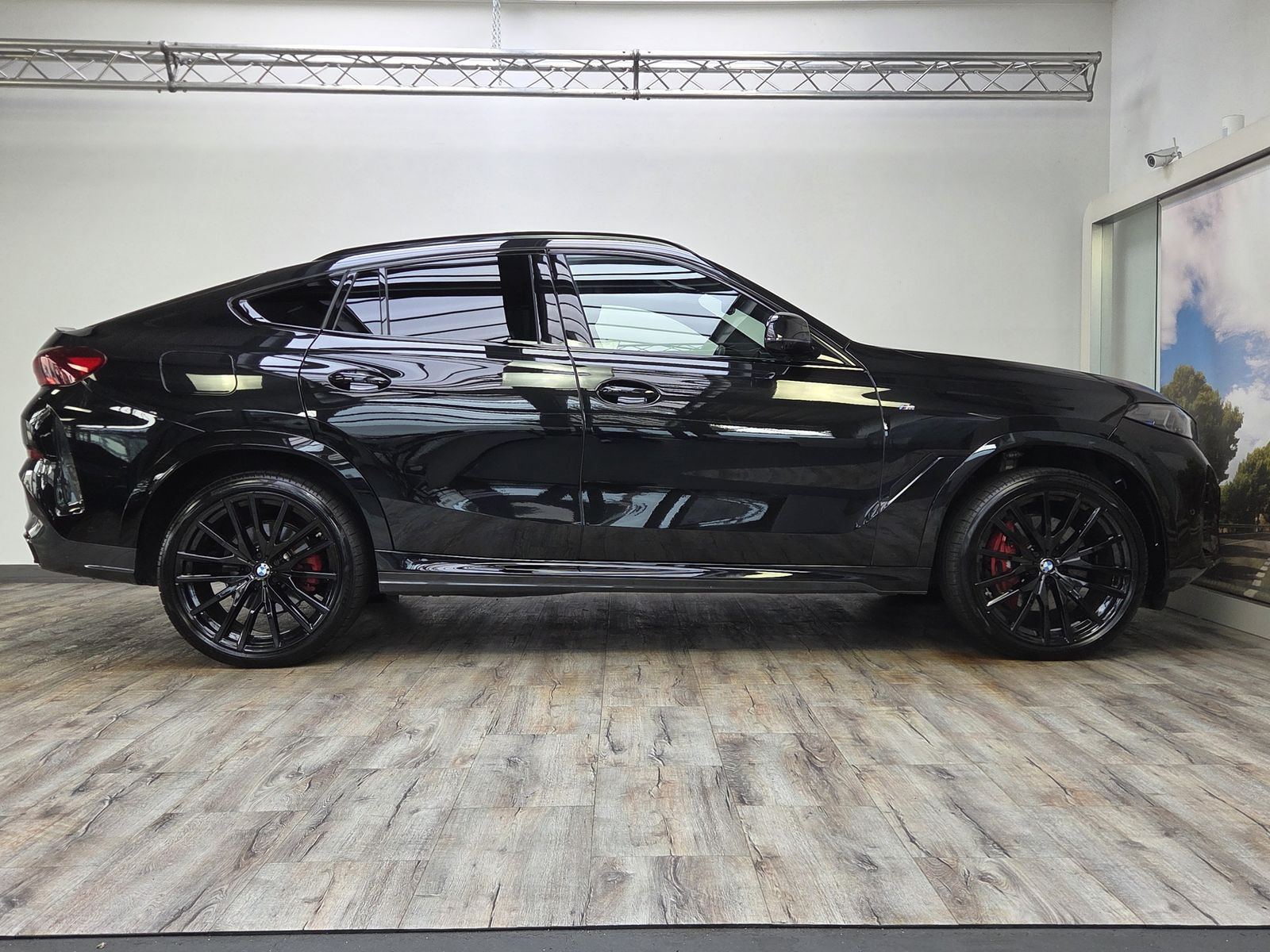 BMW X6 xDr30d M Sport Pro ACC 360°Pano AHK Standheiz foto 4