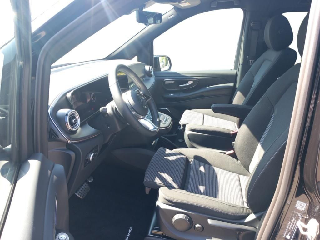 Fahrzeugabbildung Mercedes-Benz V 300 d 4M lang AMG*Pano*AHK*Airmatic*Navi*LED*