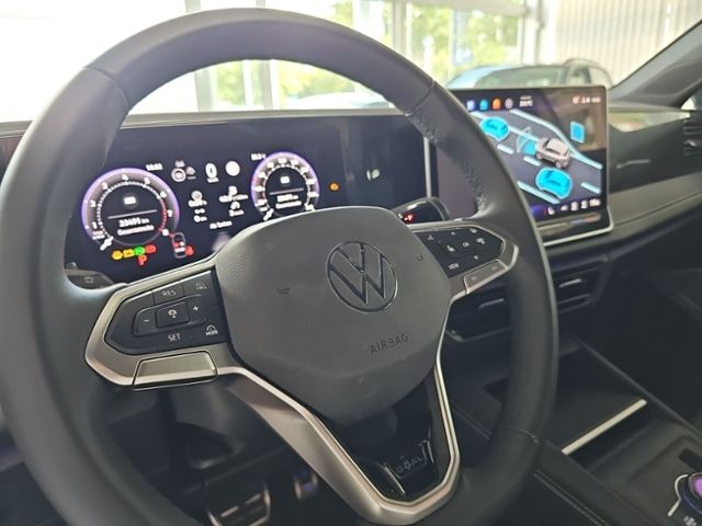 Fahrzeugabbildung Volkswagen Tiguan 1.5 eTSI DSG Goal HD-MATRIX NAVI 360° KES