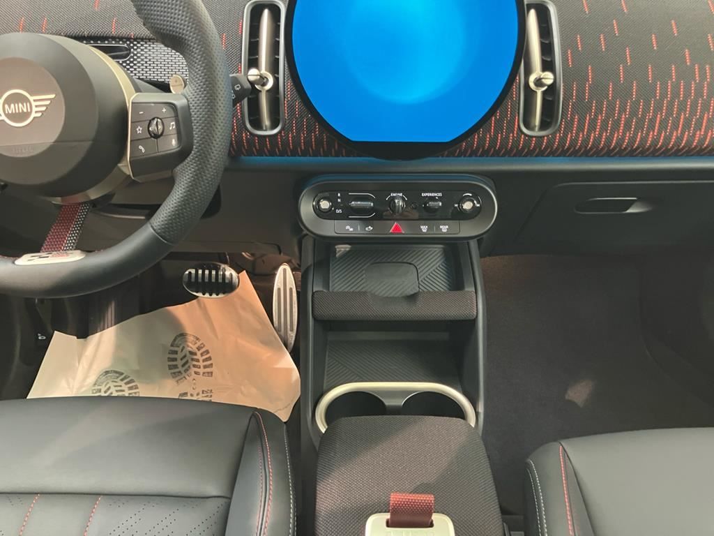 MINI John Cooper Works Countryman - Bild 10